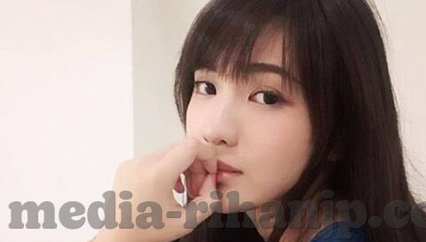 久久亚洲综合色一区二区三区-探索成人娱乐网站的灰色地带,久久亚洲综合色一区二区三区的背后