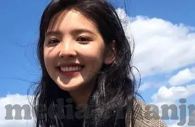 人妻出差被讨厌部长侵犯-职场阴影，人妻的出差之旅遭遇